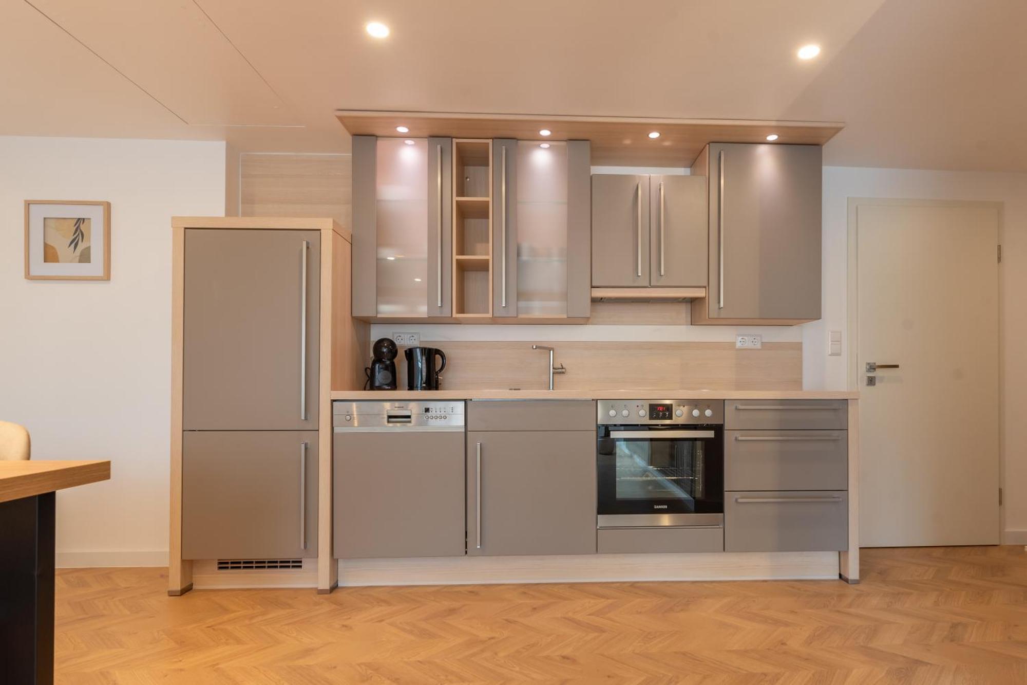Moderne City Appartments เคมนิตซ์ ภายนอก รูปภาพ